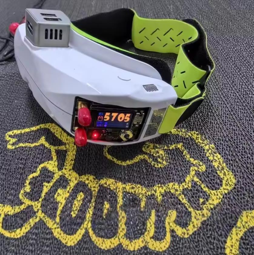 4,9 ГГц 5,8 ГГц 6,1 ГГц 3 Вт V – обзор и цена Foxeer Reaper Extreme 2.5W Vtx